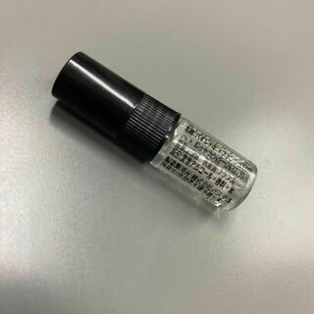 BYREDO(バレード)のバイレード　ブランシュ　1.5ml　香水　サンプル コスメ/美容の香水(ユニセックス)の商品写真