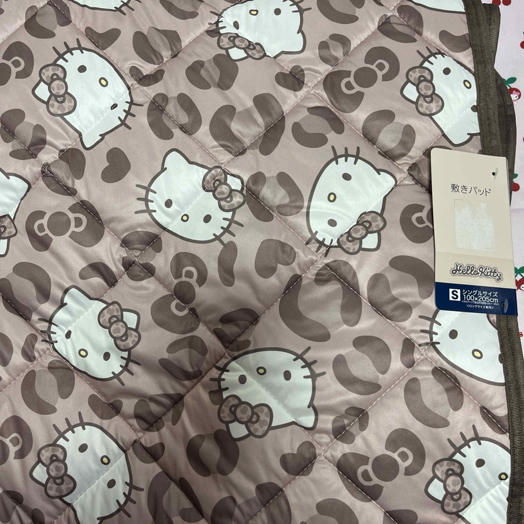 キティ ヒョウ柄 サンリオ 敷きパッド シングルサイズ 100×205cm キティ ヒョウ柄 サンリオ 敷きパッド シングルサイズ 100×205cm