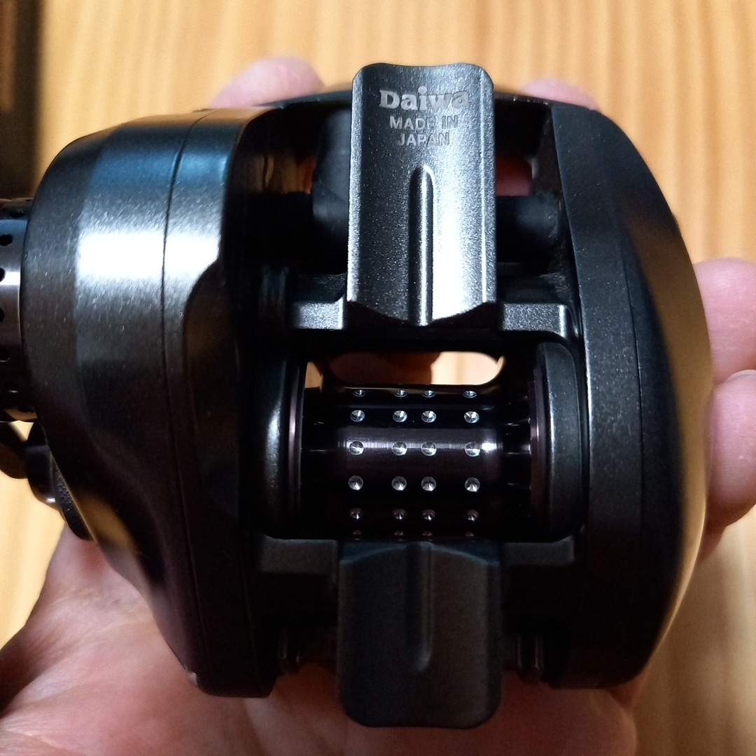 DAIWA(ダイワ)の【美品】希少‼️ダイワ　スティーズ　100H　DEEP　SPOOL スポーツ/アウトドアのフィッシング(リール)の商品写真