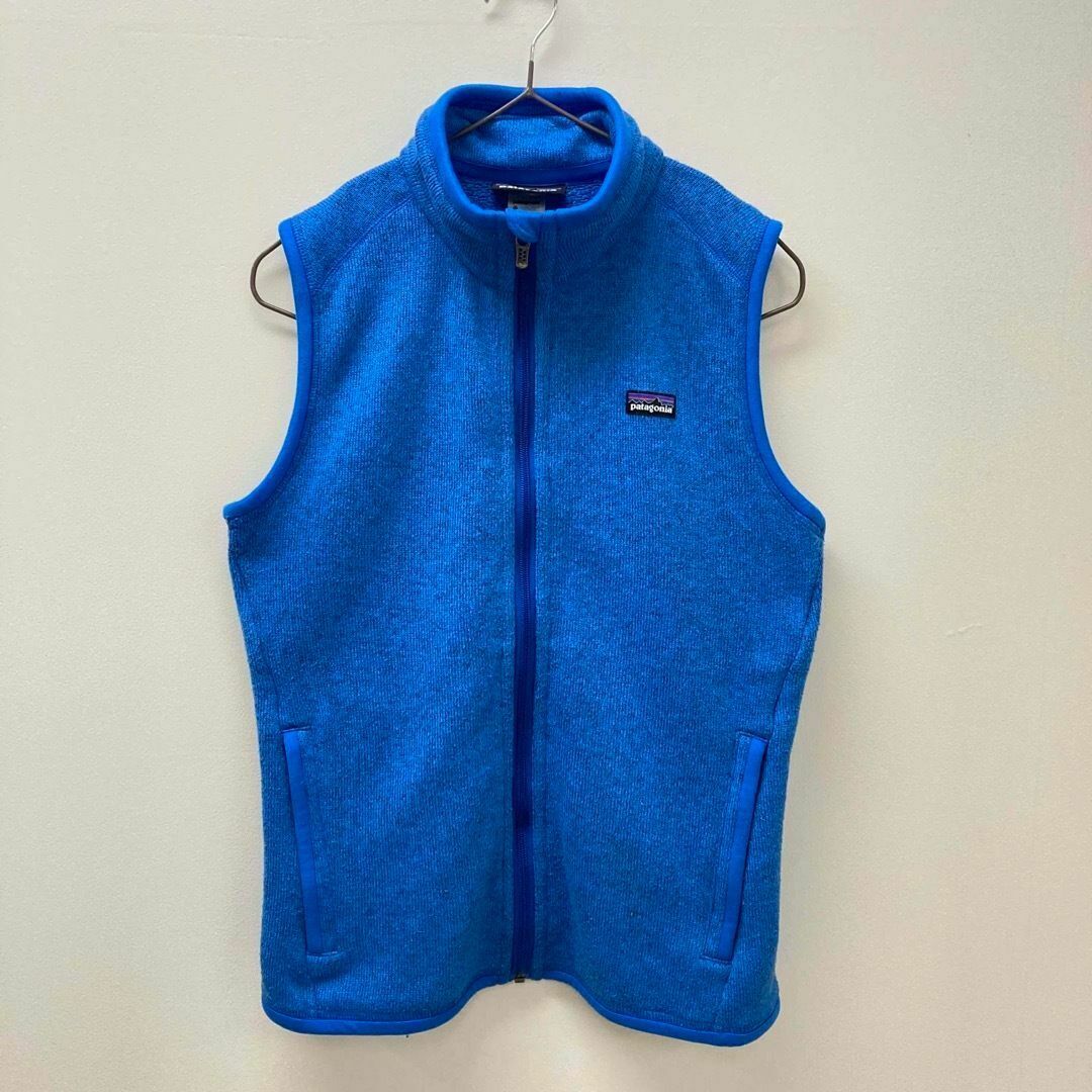 patagonia(パタゴニア)の【美品】古着　パタゴニア　フリース　ベスト　レディース　Sサイズ　ブルー レディースのトップス(ベスト/ジレ)の商品写真