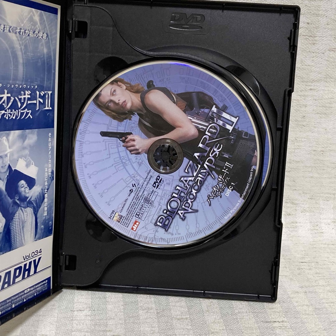 DVD・Blu-ray】 バイオハザード 全巻 6作品 ミラ・ジョヴォヴィッチの通販 by オンちゃん's shop|ラクマ DVD・Blu-ray】 バイオハザード 全巻 6作品 ミラ・ジョヴォヴィッチの通販 by オンちゃん's shop|ラクマ