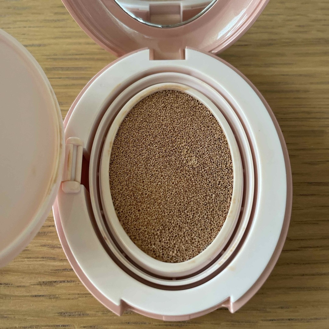 TIRTIR(ティルティル)の☆ミニサイズ付き☆ティルティル クッションファンデ マスクフィット ピンク コスメ/美容のベースメイク/化粧品(ファンデーション)の商品写真