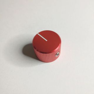 ドレスアップアルミニウム製ノブ 赤 RED シャフト幅6.35mm(エフェクター)