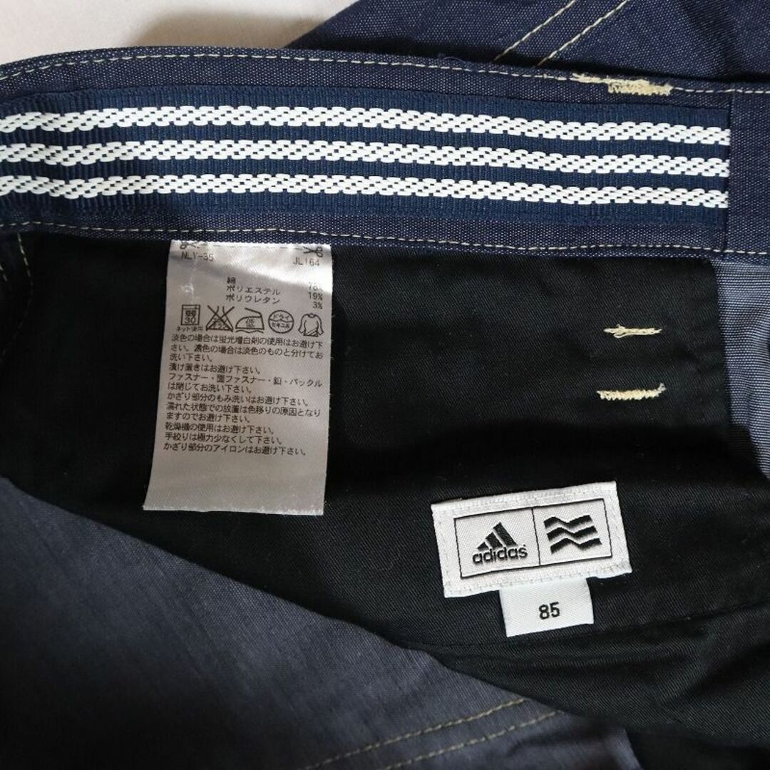 adidas(アディダス)のアディダスゴルフ デニムストレートパンツ 濃紺ストレッチジーンズ 85 L相当 メンズのパンツ(デニム/ジーンズ)の商品写真