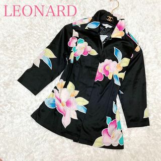 レオナール(LEONARD)の美品 レオナール ブラウス シャツ はおり 40 M 花柄 総柄 ロゴボタン(シャツ/ブラウス(長袖/七分))