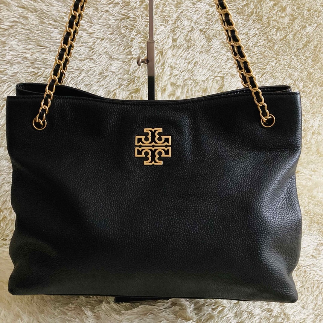 Tory Burch(トリーバーチ)の美品 トリーバーチ ブリテン トリプル コンパートメント トート ブラックレザー レディースのバッグ(ショルダーバッグ)の商品写真