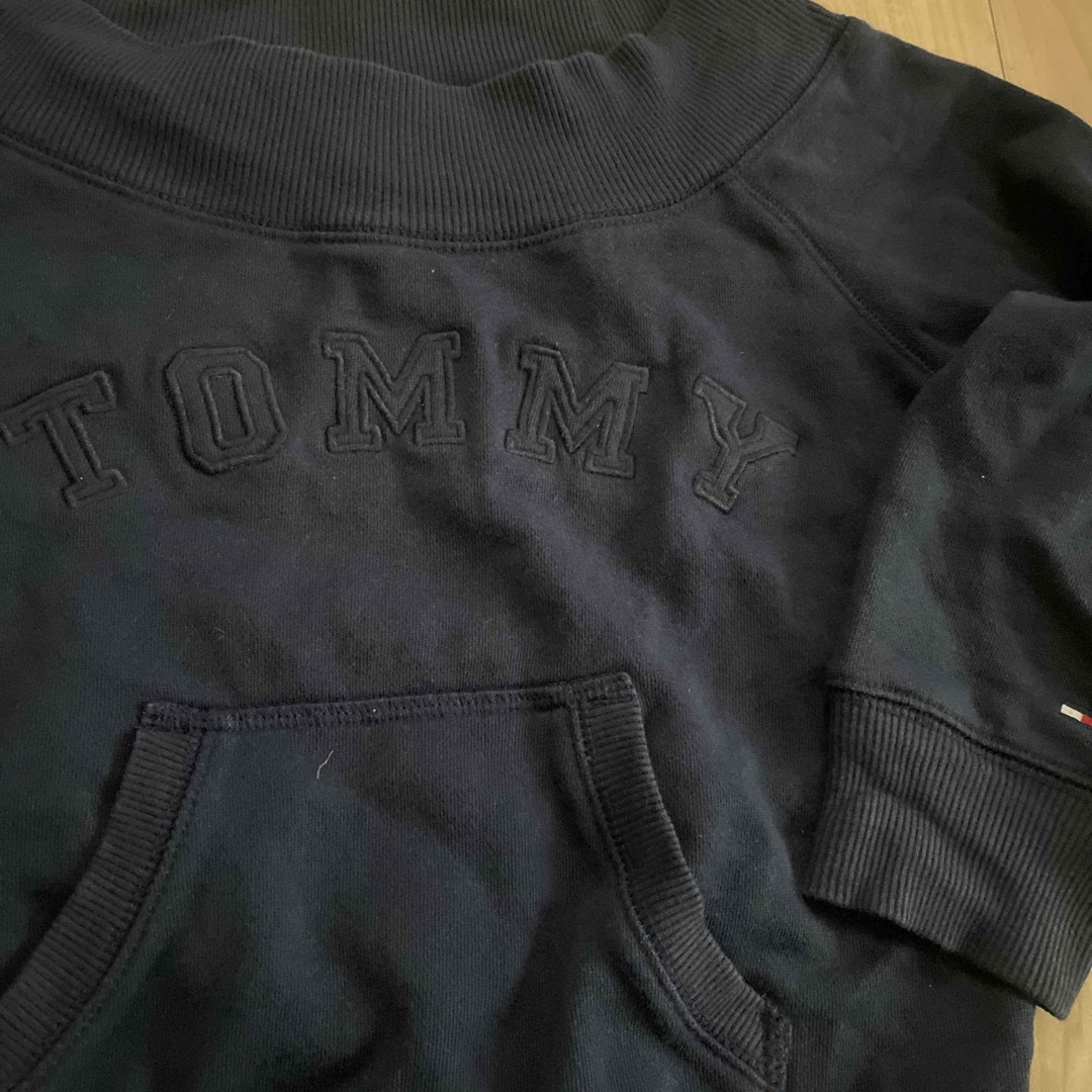 TOMMY(トミー)のトミージーンズtommyネイビーオフショルショート丈トップスラグラン袖ポケット袖 レディースのトップス(カットソー(長袖/七分))の商品写真