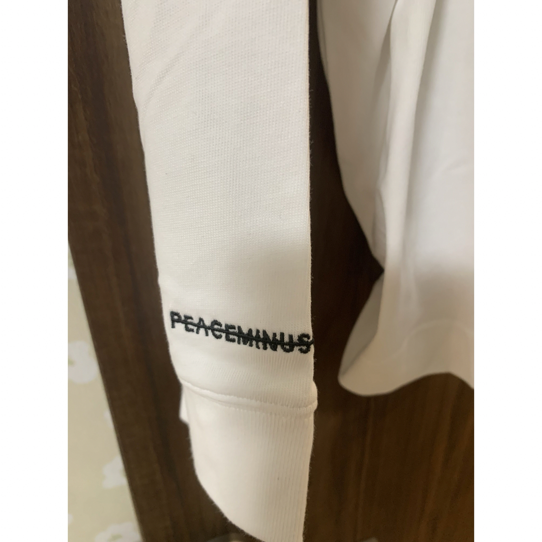 NIKE(ナイキ)のPEACEMINUSONE PMO x NIKE LS Tee "White" メンズのトップス(Tシャツ/カットソー(七分/長袖))の商品写真