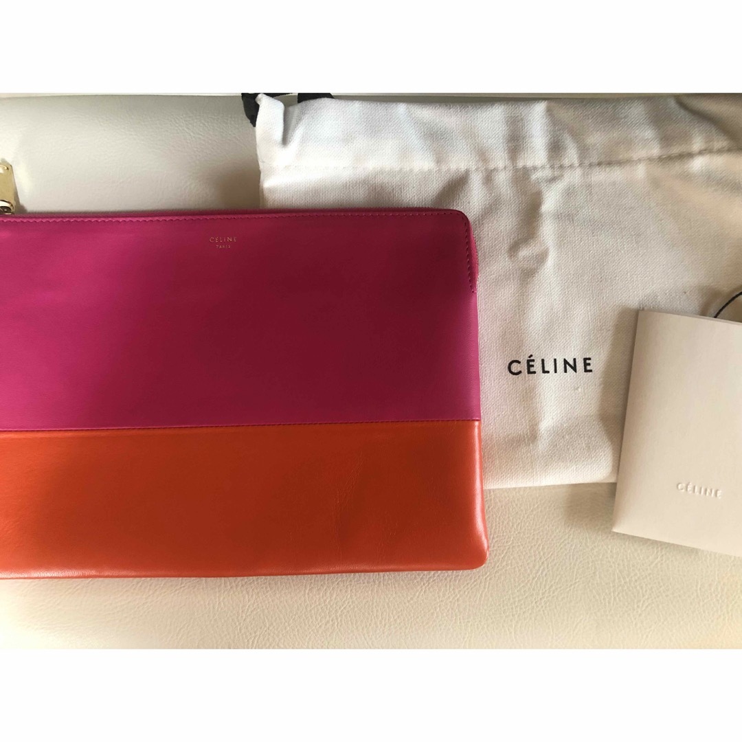 celine(セリーヌ)のceline セリーヌ　バイカラー　クラッチバッグ　ポーチ レディースのバッグ(クラッチバッグ)の商品写真