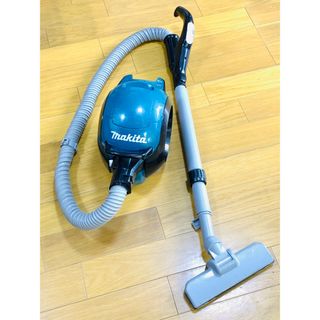 マキタ(Makita)の中古品■マキタ (Makita) 充電式サイクロンクリーナー CL500DZ 18V 本体のみ 掃除機 集じん 集塵 リプロス 生活家電 清掃(掃除機)