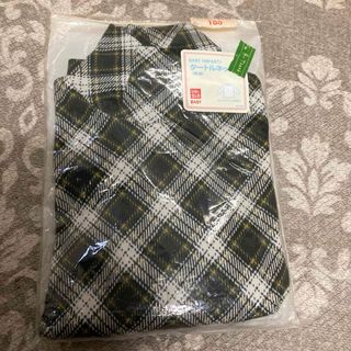 ユニクロ(UNIQLO)のユニクロ100 綿素材タートルネック長袖新品(Tシャツ/カットソー)