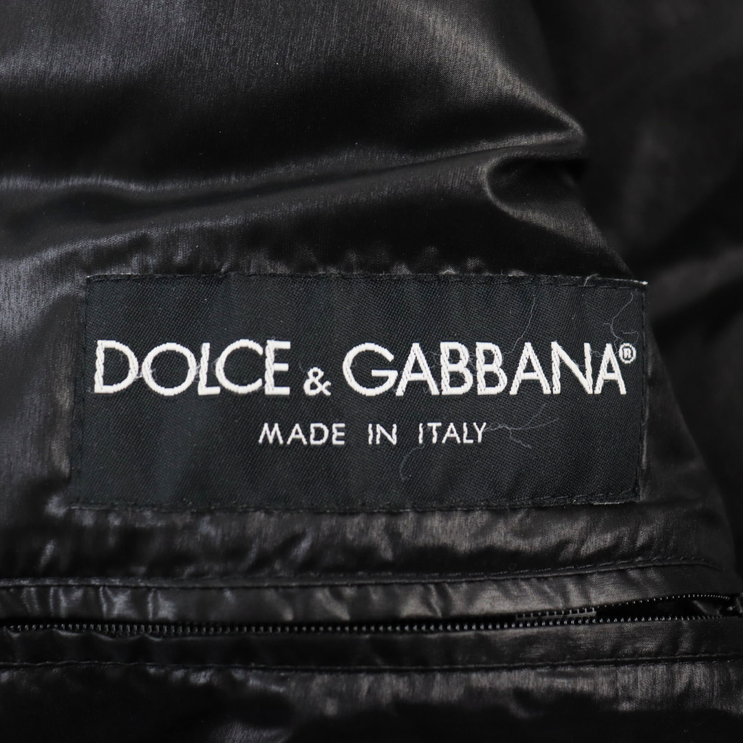 DOLCE&GABBANA(ドルチェアンドガッバーナ)の良品●DOLCE&GABBANA ドルチェ＆ガッバーナ 黒タグ ロゴ金具付き フェザージャケット ブラック 44 イタリア製 正規品 メンズおすすめ◎ メンズのジャケット/アウター(ダウンジャケット)の商品写真