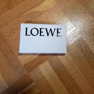 LOEWE   ノベルティ  香水