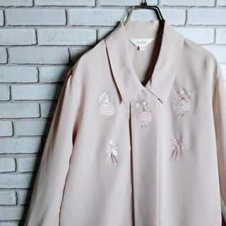 ヴィンテージ(VINTAGE)のシャツ☆ブラウス　ポリシャツ　長袖　比翼ボタン　刺繍　ワントーン　ピンク(シャツ/ブラウス(長袖/七分))