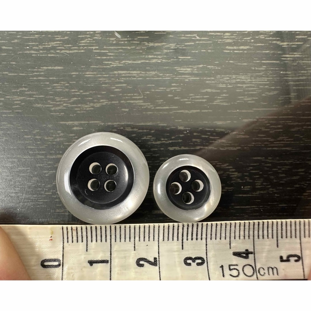 アンティーク　レトロ　ビンテージ　ボタン　ハンドメイド　クリア　ブラック ハンドメイドの素材/材料(各種パーツ)の商品写真