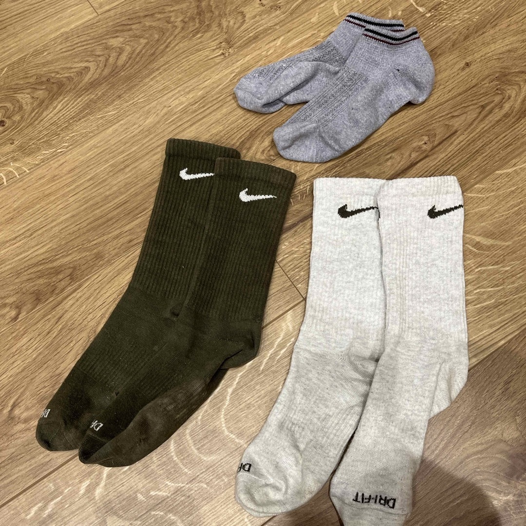 NIKE(ナイキ)の靴下 中古 3足セット レディースのレッグウェア(ソックス)の商品写真