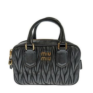 ミュウミュウ ミニバッグの通販 300点以上 | miumiuを買うならラクマ