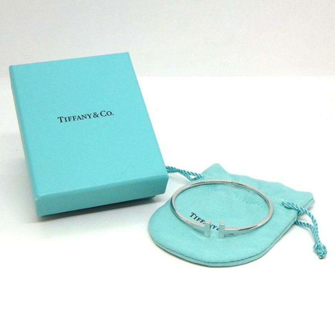 Tiffany & Co.(ティファニー)のティファニー Tiffany & Co. バングル Tワイヤー ミディアムモデル 60010733 K18WG 【中古】 レディースのアクセサリー(ブレスレット/バングル)の商品写真