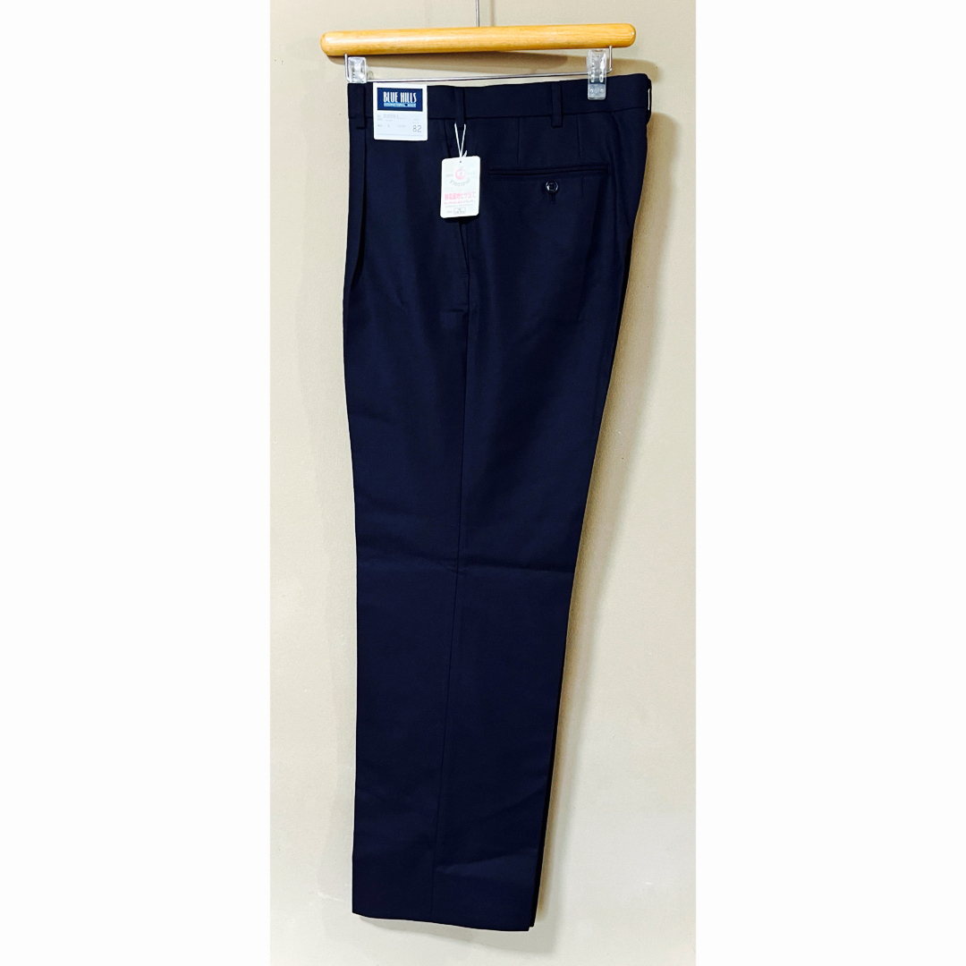青山(アオヤマ)の82 BLUE HILLS◼️黒スラックス新品／礼服OK ウールマークM~L メンズのパンツ(スラックス)の商品写真