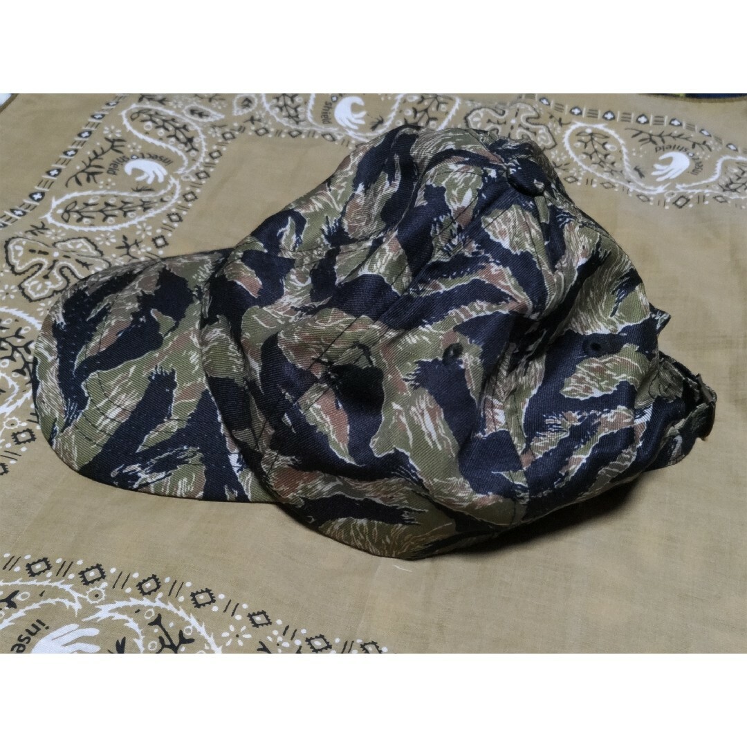 ANTI SOCIAL SOCIAL CLUB(アンチソーシャルソーシャルクラブ)のassc Weird Cap Tiger Camo タイガーカモ キャップ メンズの帽子(キャップ)の商品写真