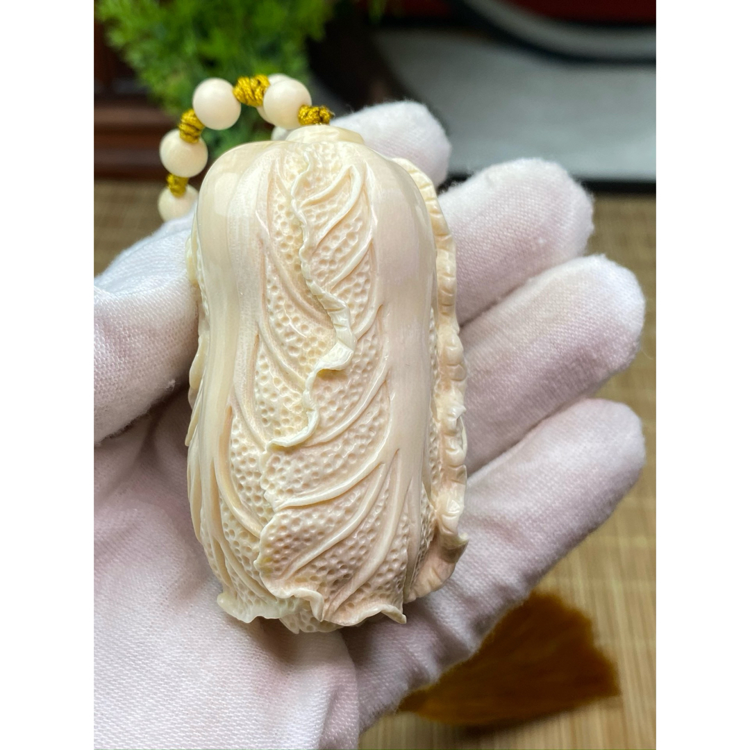 天然マンモス牙美しい手作り彫刻 百財 手握り物 天然マンモス牙美しい手作り彫刻 百財 手握り物