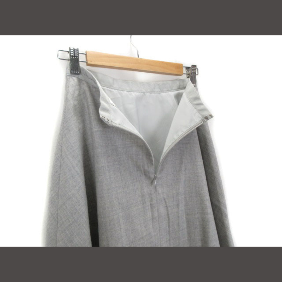 ROPE’(ロペ)のロペ ROPE スカート フレア ウール 36 グレー レディースのスカート(ひざ丈スカート)の商品写真