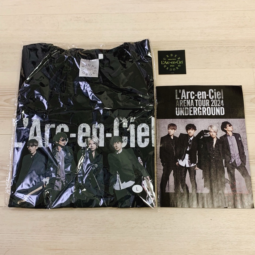 L'Arc～en～Ciel(ラルクアンシエル)の【新品】L'Arc〜en〜Ciel  ラルクアンシエル　Tシャツ　L  おまけ付 エンタメ/ホビーのタレントグッズ(ミュージシャン)の商品写真