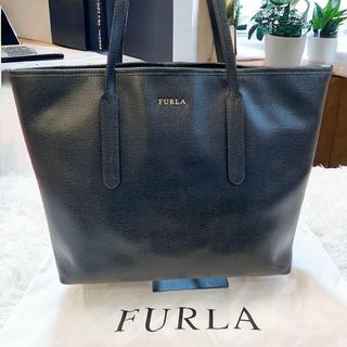 【美品】FURLA アリアナ トートバッグ サフィアーノレザー A4可 ブラック