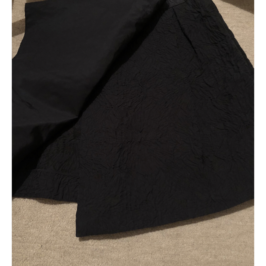 FENDI(フェンディ)のFENDI black skirt❤︎ レディースのスカート(ひざ丈スカート)の商品写真