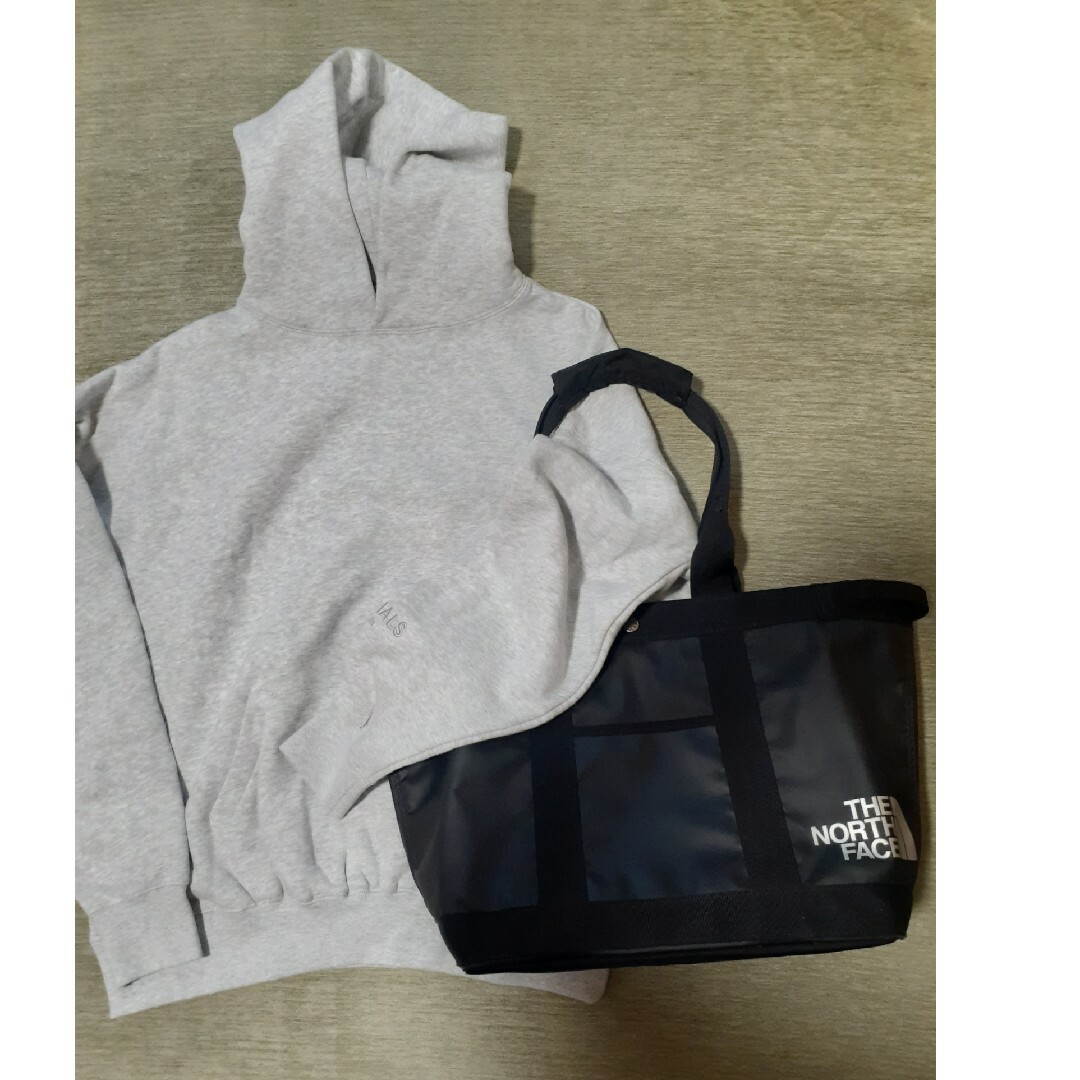 THE NORTH FACE(ザノースフェイス)のTHE NORTH FACE/BC Gear S Tote Bag/Black/ レディースのバッグ(トートバッグ)の商品写真