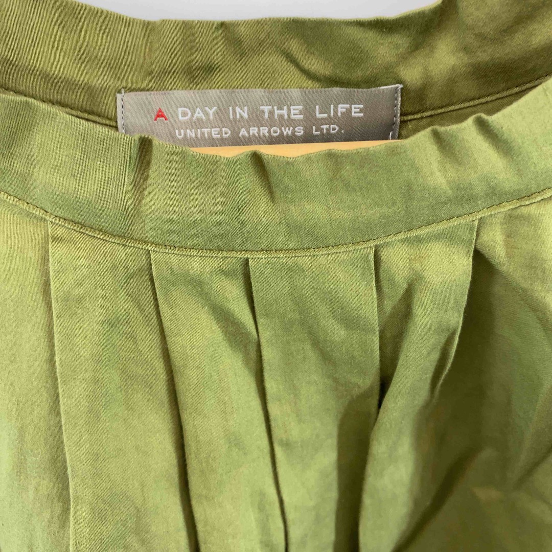 BEAMS(ビームス)のA DAY IN THE LIFE アデイインザライフ レディース カーキー　オリーブ　半袖　カットソー　シャツ レディースのトップス(Tシャツ(半袖/袖なし))の商品写真