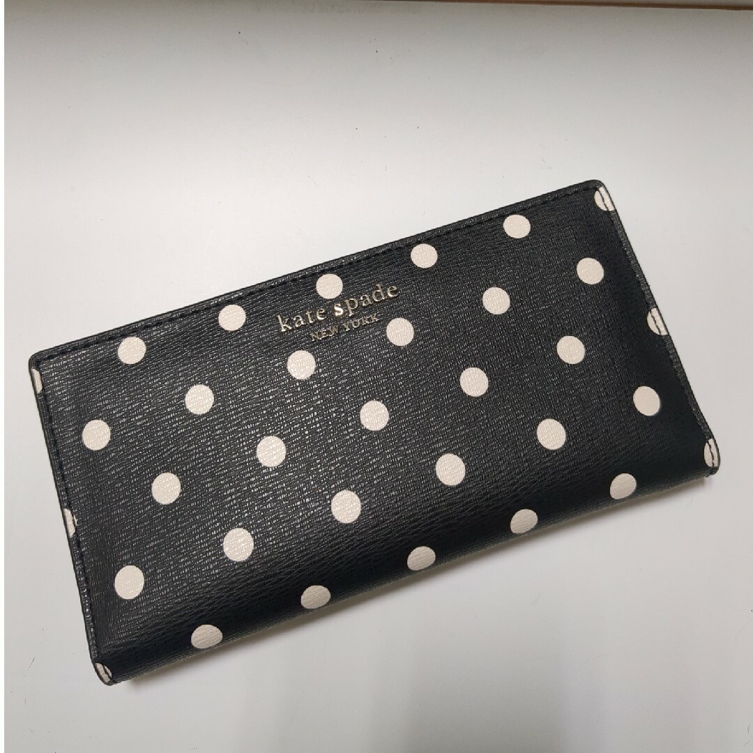 kate spade new york(ケイトスペードニューヨーク)のケイトスペード　財布 レディースのファッション小物(財布)の商品写真