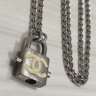 シャネル(CHANEL)のCHANEL ネックレス ペンダント カデナ ココマーク シルバー 04P(ネックレス)