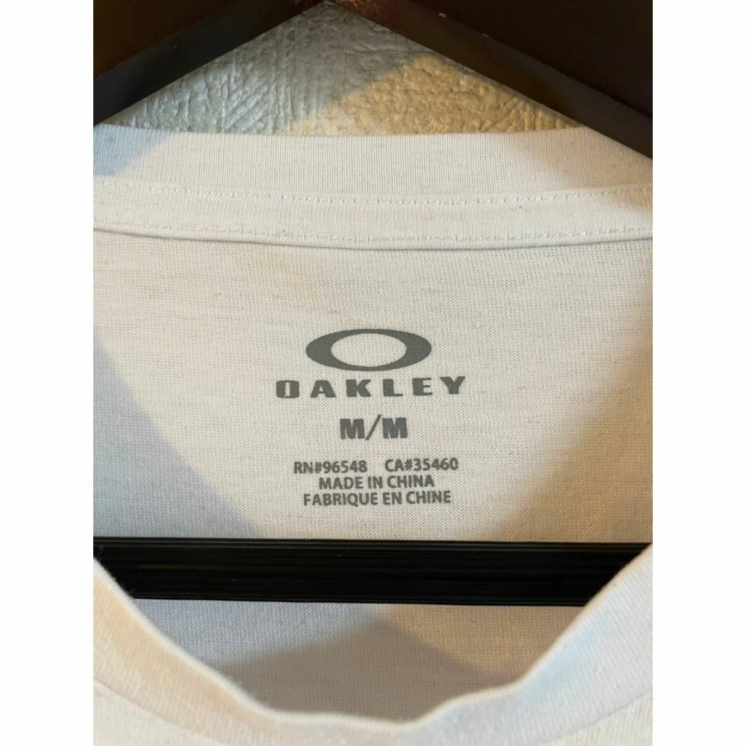 Oakley(オークリー)のOAKLEY｜オークリー　半袖　Tシャツ　ロゴ　メンズ メンズのトップス(Tシャツ/カットソー(半袖/袖なし))の商品写真