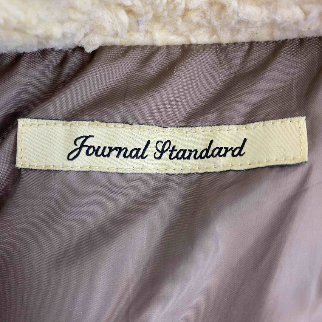 JOURNAL STANDARD(ジャーナルスタンダード)のJOURNAL STANDARD ジャーナルスタンダード メンズ ダウンベスト 総柄 オレンジ系 メンズのジャケット/アウター(ダウンベスト)の商品写真