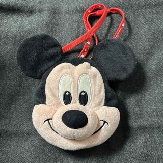ディズニー(Disney)のミッキーマウス　パスケース(パスケース/IDカードホルダー)