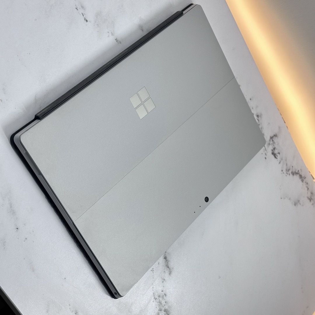 Microsoft(マイクロソフト)の即配！美品　Surface Pro6 i5 8 SSD 128 Office スマホ/家電/カメラのPC/タブレット(タブレット)の商品写真