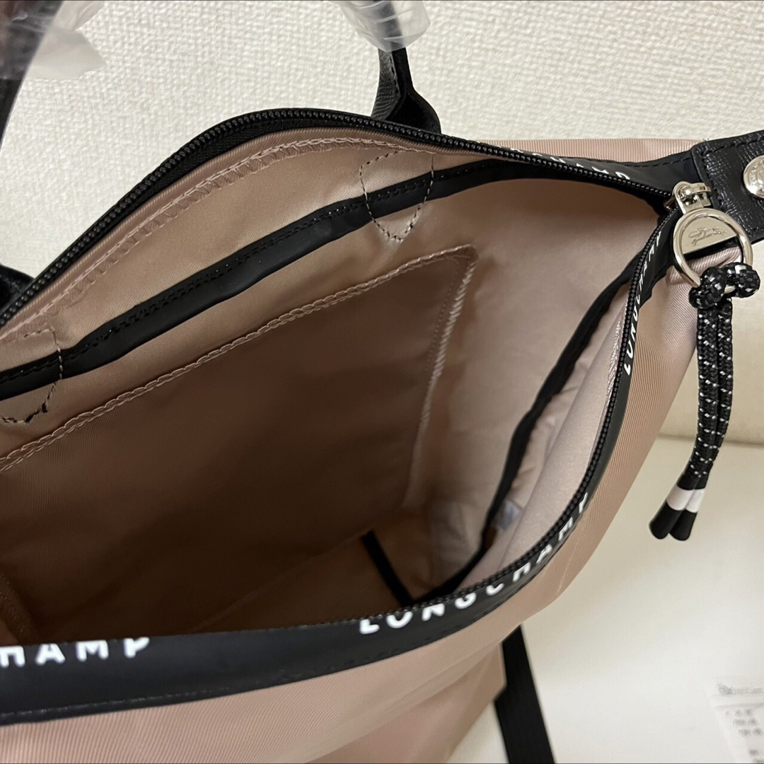 LONGCHAMP(ロンシャン)の【新品】ロンシャン ル プリアージュENERGY最新バックパックホーソーンピンク レディースのバッグ(リュック/バックパック)の商品写真