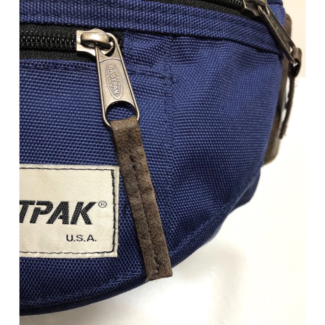 EASTPAK(イーストパック)のeastpak イーストパック 24032513 ネイビー　ウエストポーチ  メンズのバッグ(ウエストポーチ)の商品写真