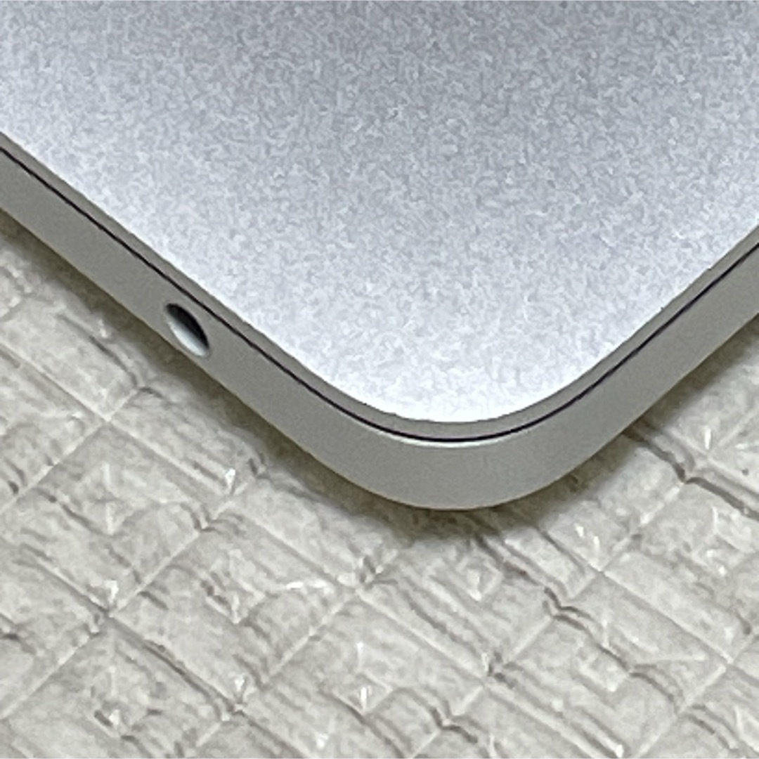 MacBook air 2020/16gb/512gb/intel corei5 スマホ/家電/カメラのPC/タブレット(ノートPC)の商品写真