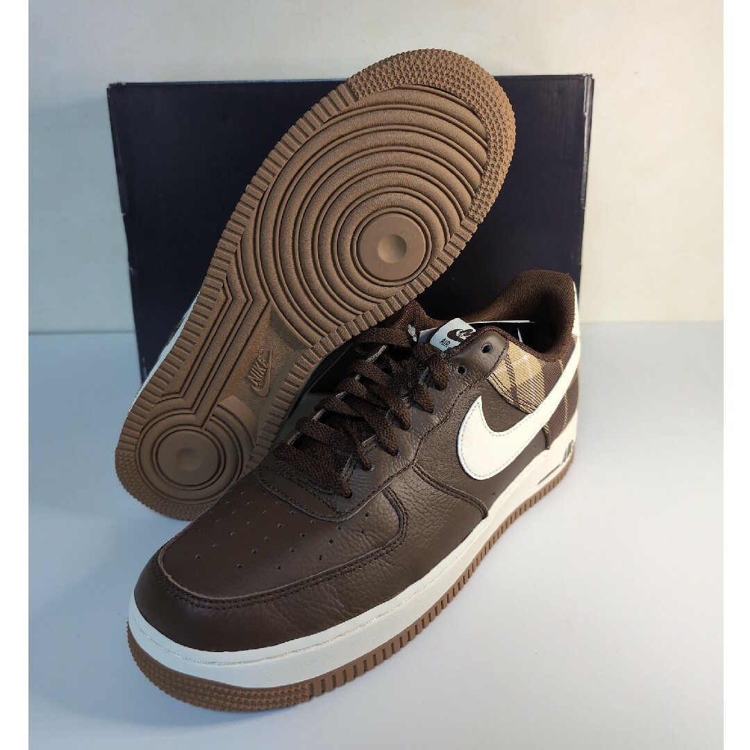 NIKE(ナイキ)のNIKE AIR FORCE 1 '07 LX 28.5cm メンズの靴/シューズ(スニーカー)の商品写真