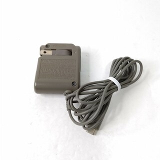 ニンテンドウ(任天堂)のニンテンドーDSlite　純正ACアダプター 充電器　美品　USG-002(その他)