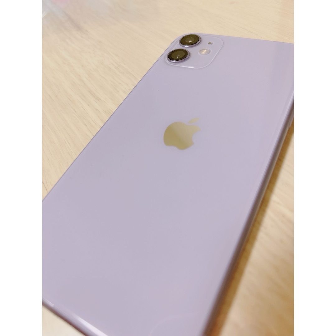 iPhone11 256GB パープル　本体 スマホ/家電/カメラのスマートフォン/携帯電話(スマートフォン本体)の商品写真