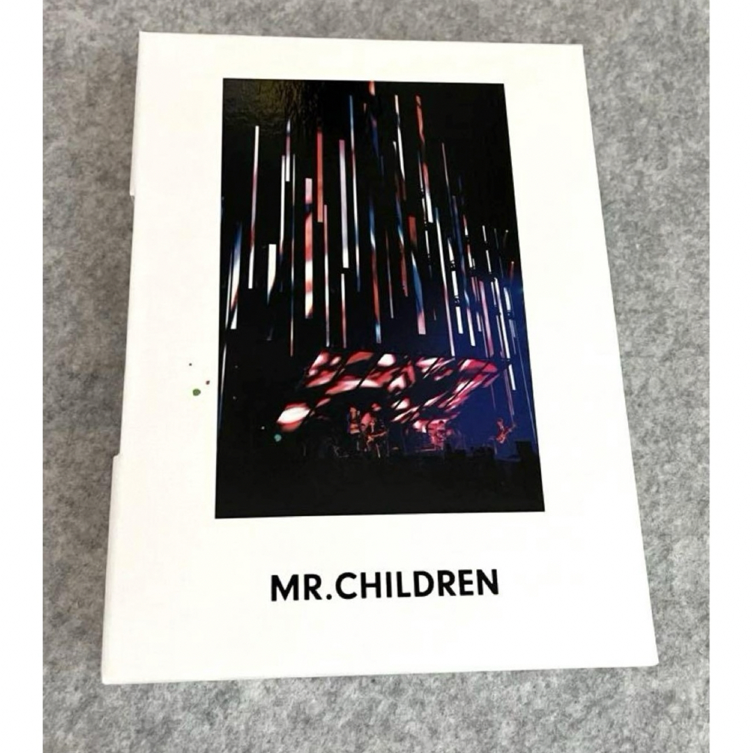 Mr.Children(ミスターチルドレン)のMr.Children 30周年のツアー　Blu-ray エンタメ/ホビーのDVD/ブルーレイ(ミュージック)の商品写真