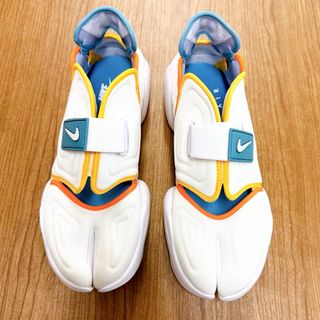 ナイキ(NIKE)の【 NIKE 】　アクアリフト　マグマオレンジ　28.5センチ　スニーカー　白(スニーカー)