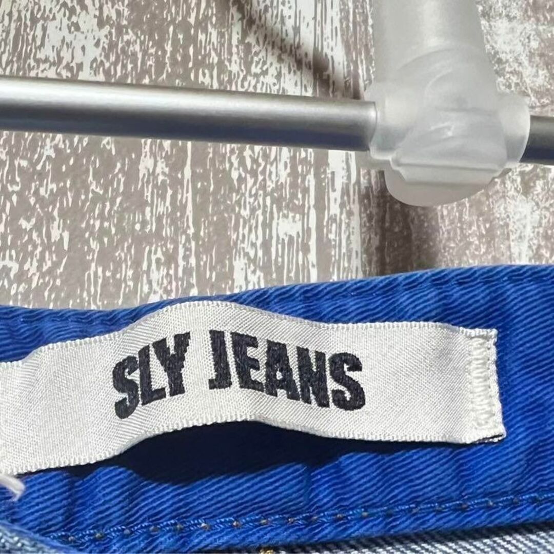 SLY(スライ)のSLY SlyJeans 古着　デニム　ショートパンツ レディースのトップス(ニット/セーター)の商品写真