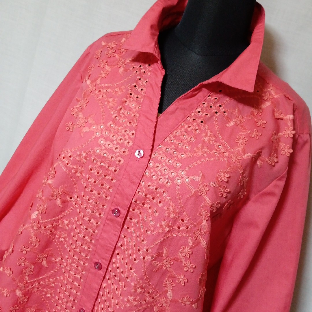 新品 7分袖 シャツ チュニック 羽織り 花柄 刺繍 大きいサイズ レディースのトップス(シャツ/ブラウス(長袖/七分))の商品写真