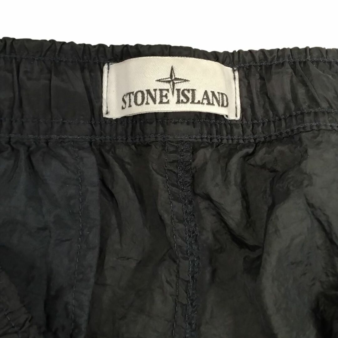 STONE ISLAND(ストーンアイランド)のSTONE ISLAND ストーンアイランド NYLON METAL IN ECONYLON PANTS ナイロン パンツ ブラック サイズW30 正規品 / 33865 メンズのパンツ(その他)の商品写真