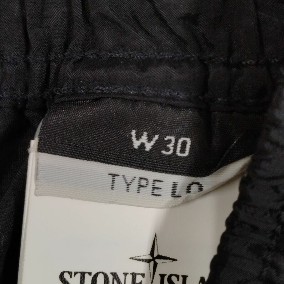 STONE ISLAND(ストーンアイランド)のSTONE ISLAND ストーンアイランド NYLON METAL IN ECONYLON PANTS ナイロン パンツ ブラック サイズW30 正規品 / 33865 メンズのパンツ(その他)の商品写真