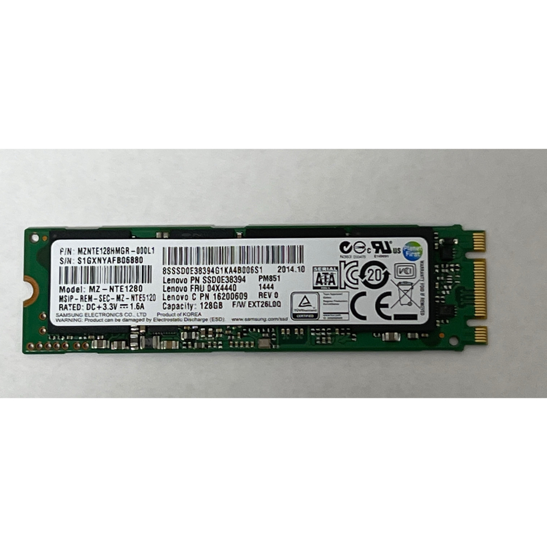 SAMSUNG(サムスン)の【中古抜き取り品】　SSD　m.2SATA　128GB スマホ/家電/カメラのPC/タブレット(PCパーツ)の商品写真